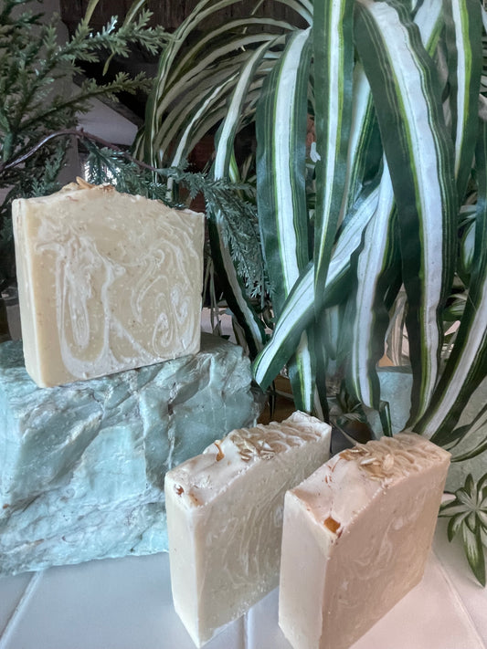 Oatmeal Milk & Honey Artisan Soap Bar